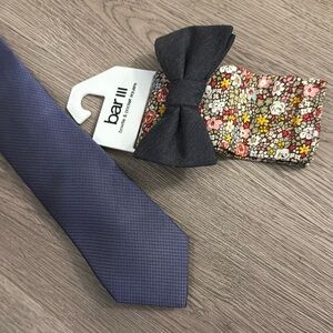 Calvin Klein Blue Tie and Bar III Bow Tie / Pocket Square Bundle